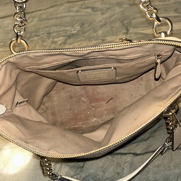 Coach Bag - Picture 6 of 7